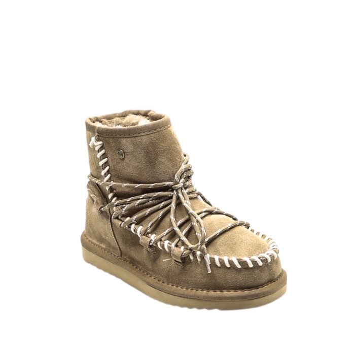 Warmbat_D.Bott_206-15